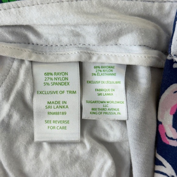 Lilly Pulitzer Buttercup Scallop Hem Shorts Navy Blue Floral Print Women Size 12 - Picture 7 of 12